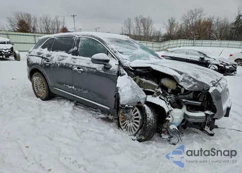 2019 Lincoln Nautilus z USA, uszkodzony, nr VIN 2LMPJ8J91KBL47233